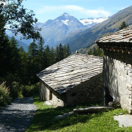 le burel la triade 4 personnes Lanslevillard Exterior foto